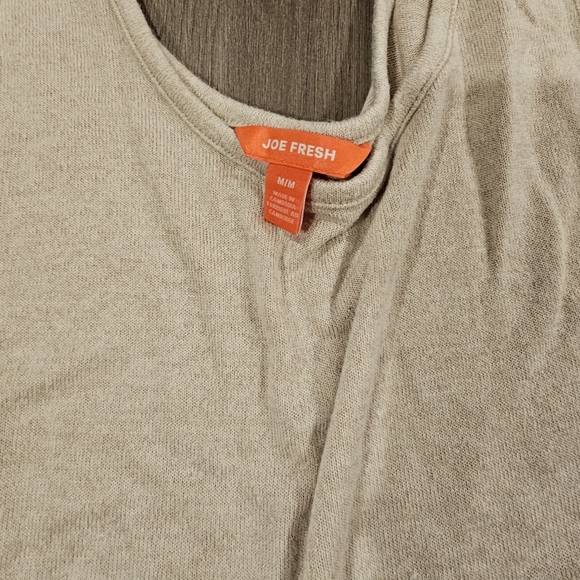 Joe Fresh lightweight beige romper - Picture 3 of 3